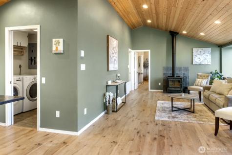 71 Quinault Lp Port Townsend WA 98368
