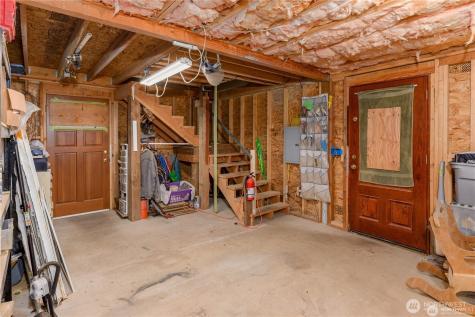 17 Thompson Point Road Port Angeles WA 98363