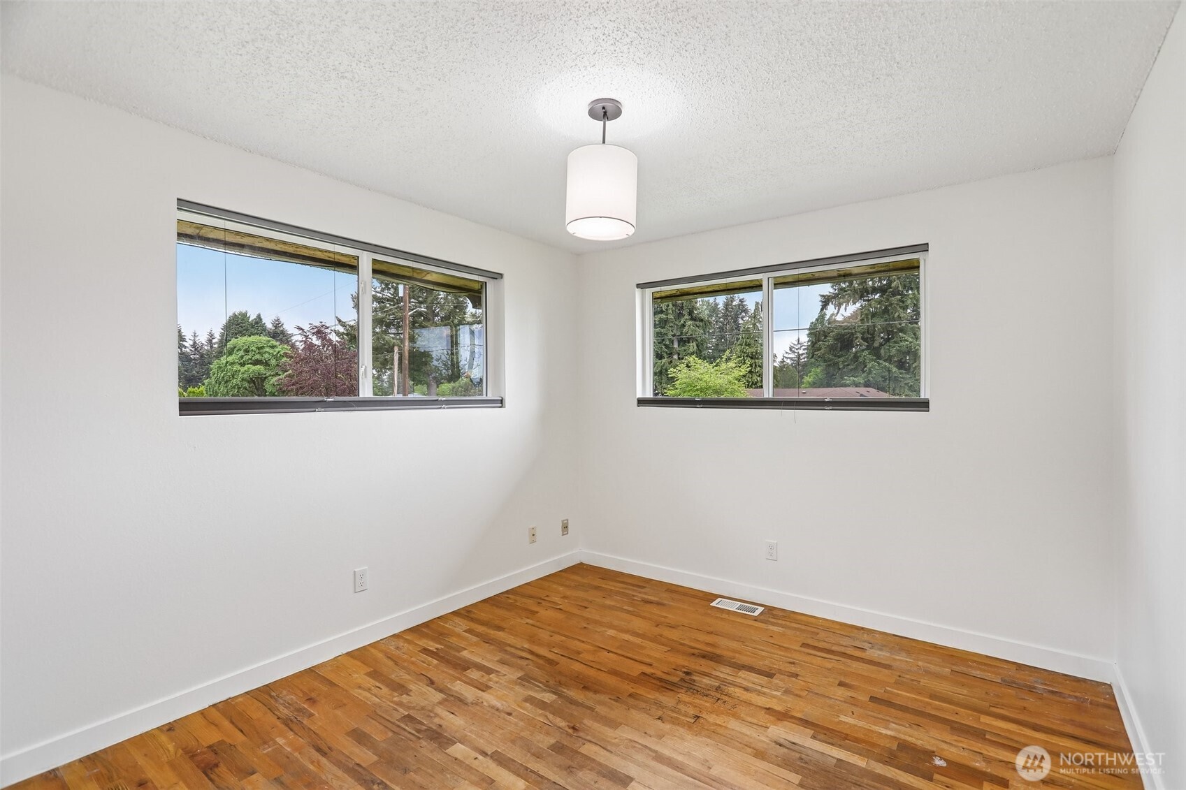 17226 129th Ave SE Renton WA 98058