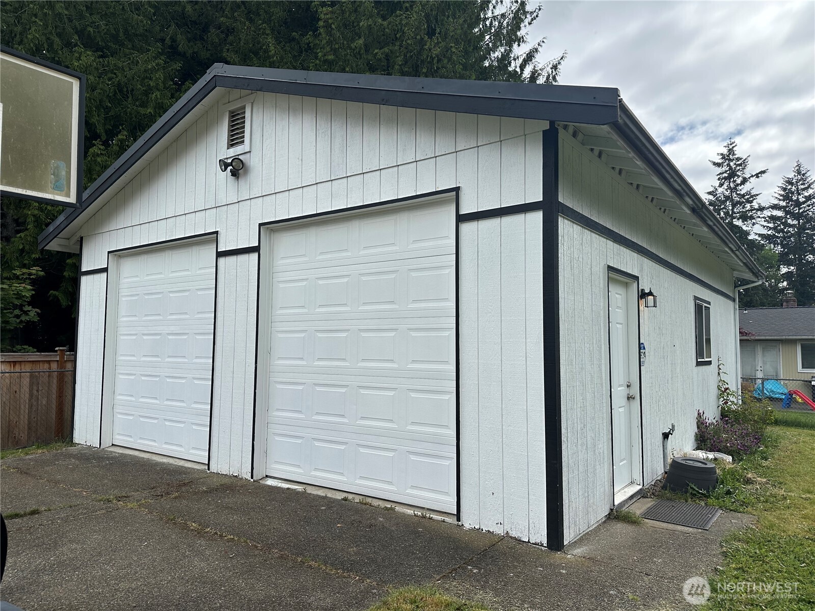 17226 129th Ave SE Renton WA 98058