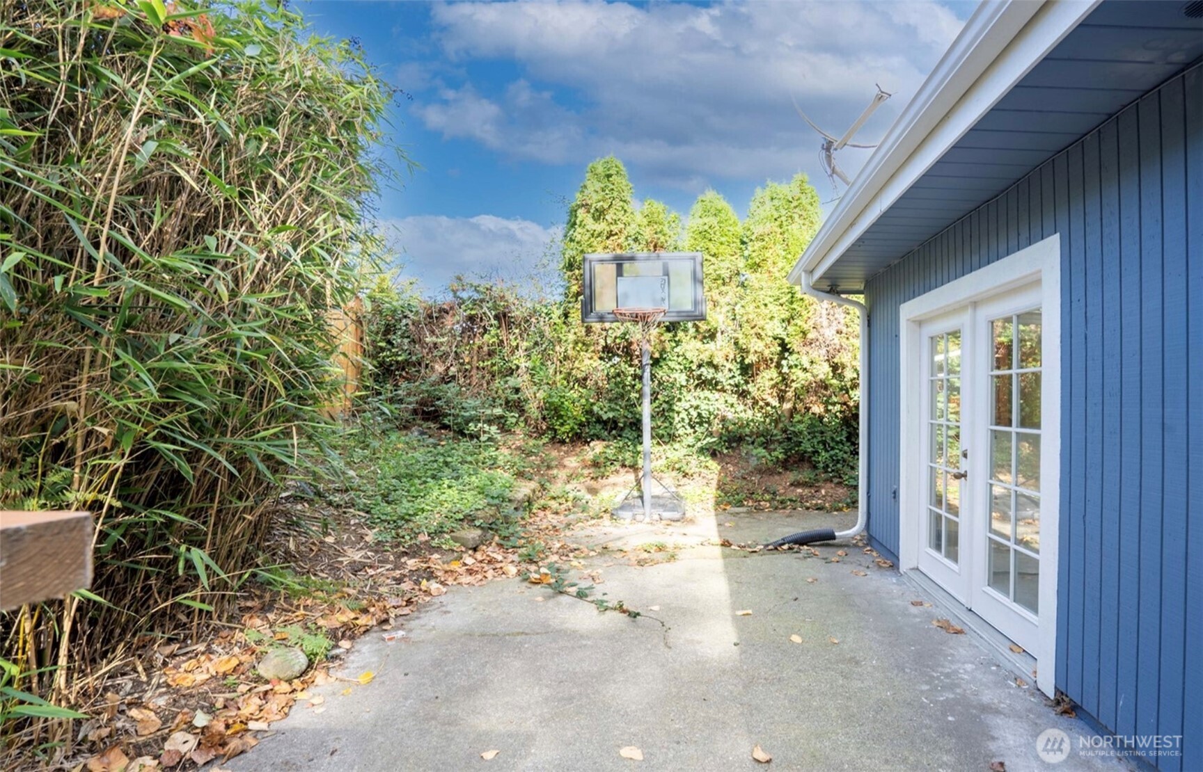 959 Hoquiam Avenue NE Renton WA 98059