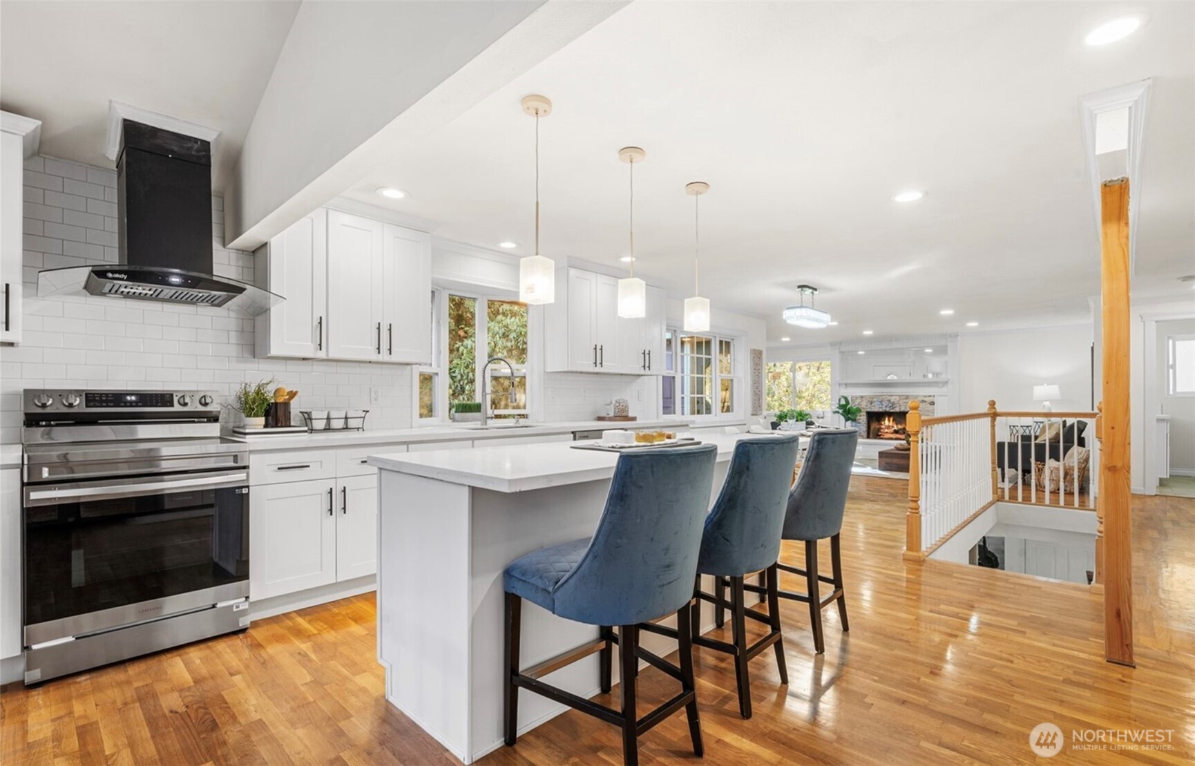 959 Hoquiam Avenue NE Renton WA 98059