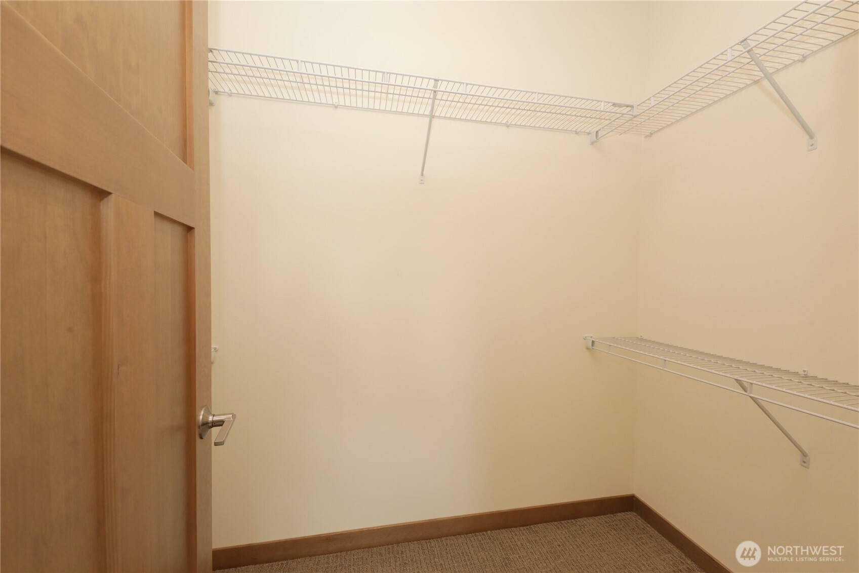 1806 Twin Oaks Lane Freeland WA 98249