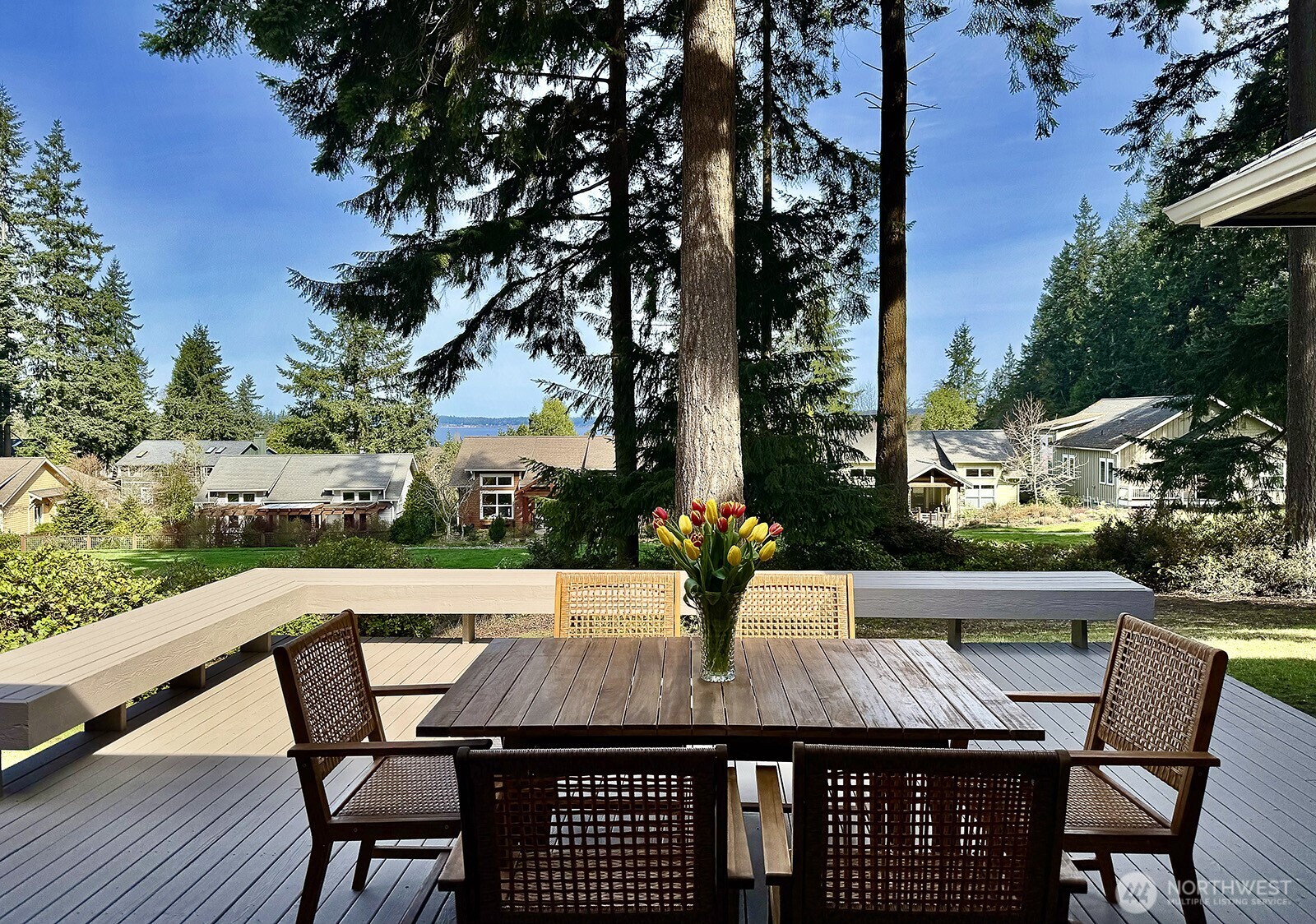 1093 Village Loop Langley WA 98260