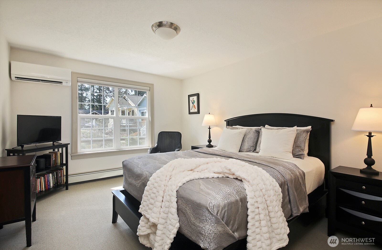 1093 Village Loop Langley WA 98260