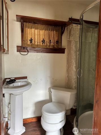 13 Rope And Saddle Lane Tonasket WA 98855