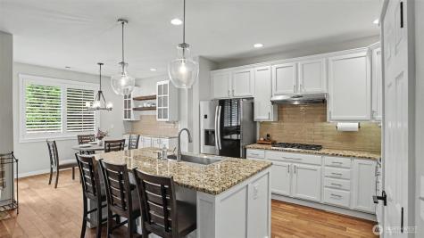 25500 SE 274th Place Maple Valley WA 98032