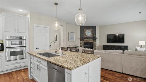 25500 SE 274th Place Maple Valley WA 98032
