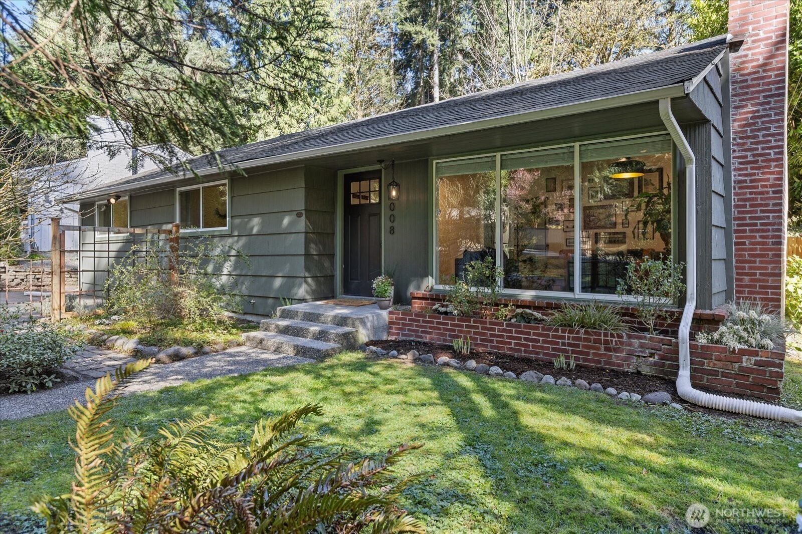 3008 NE 178th Street Lake Forest Park WA 98155