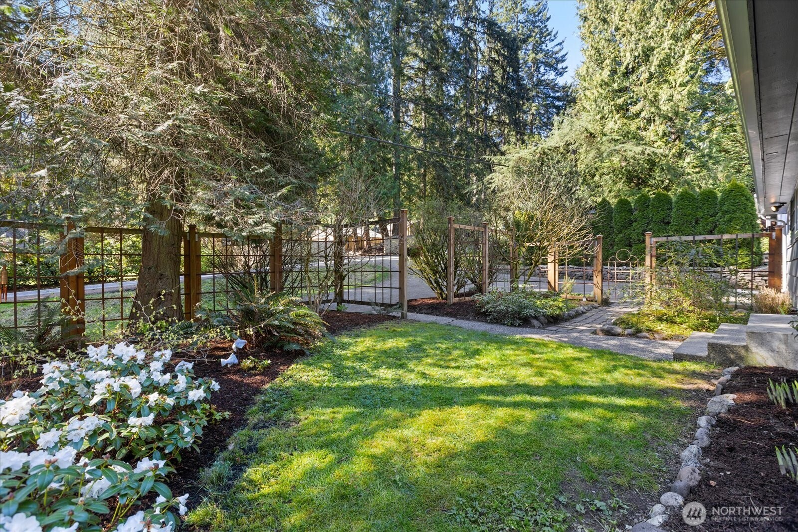 3008 NE 178th Street Lake Forest Park WA 98155