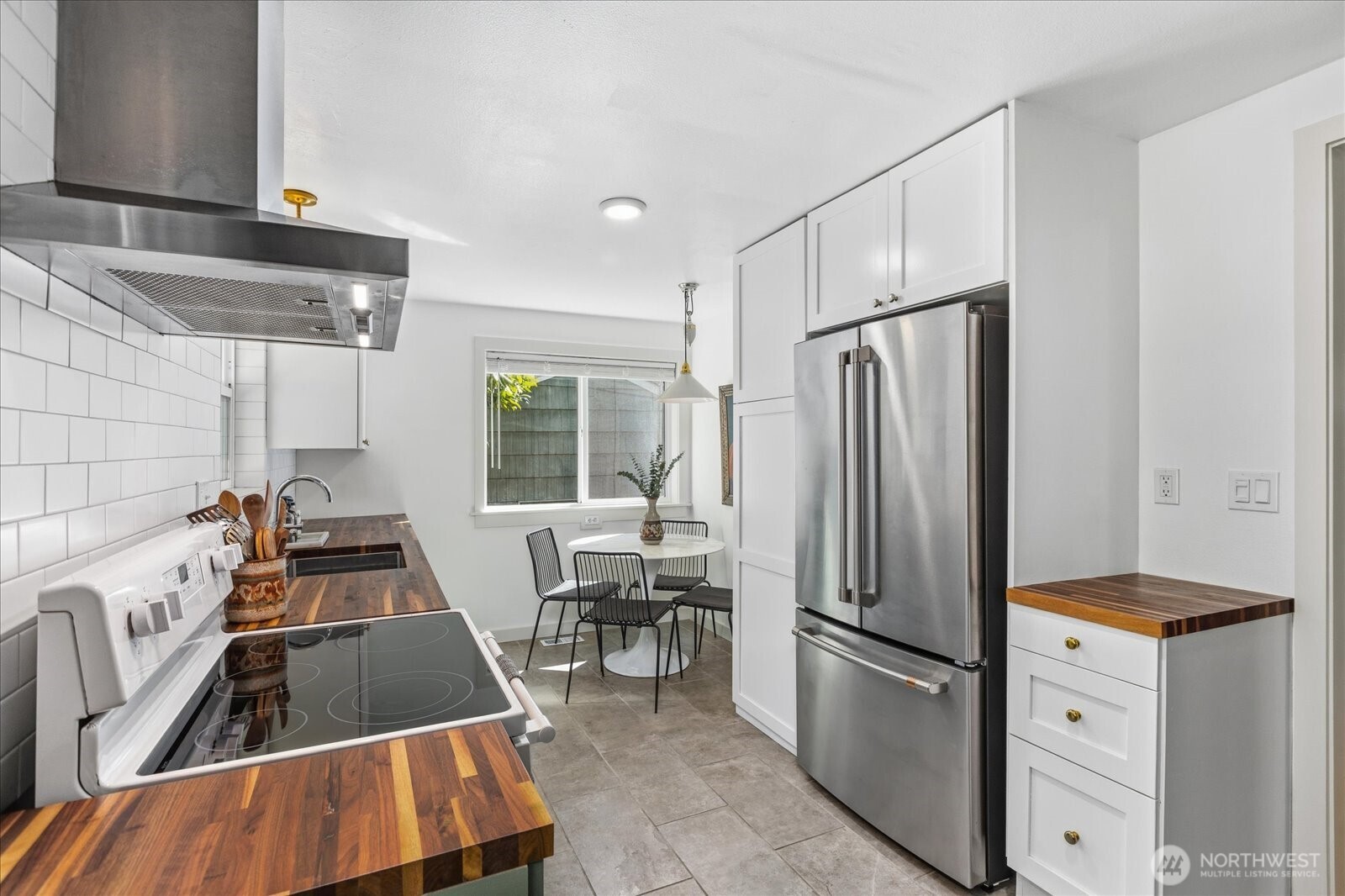 3008 NE 178th Street Lake Forest Park WA 98155