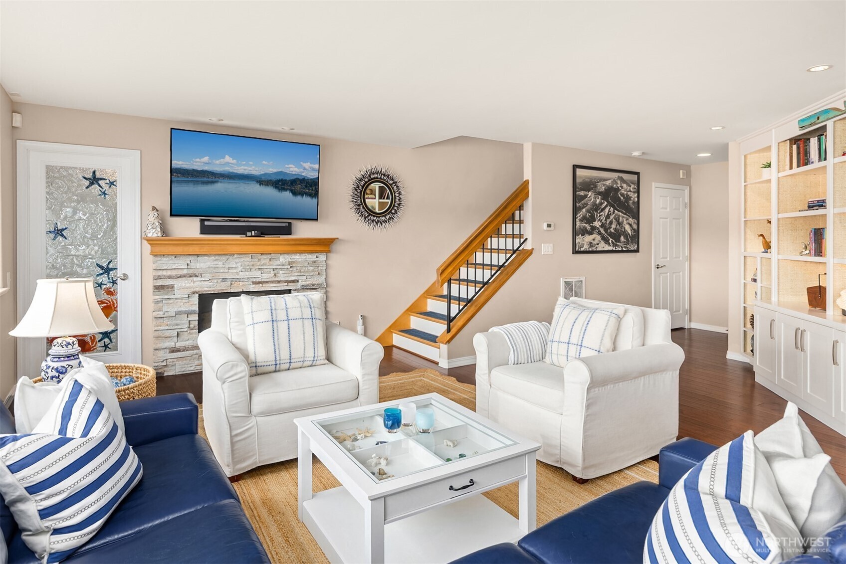18211 Fjord Drive NE Poulsbo WA 98370