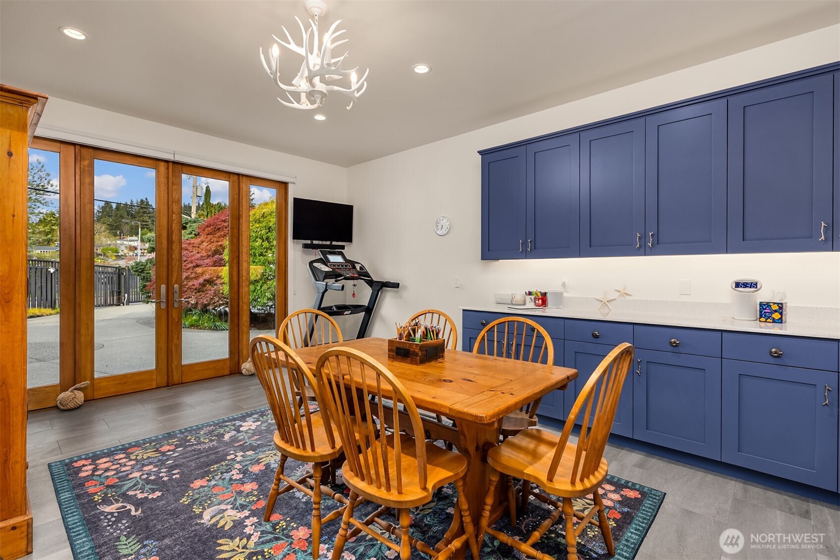 18211 Fjord Drive NE Poulsbo WA 98370