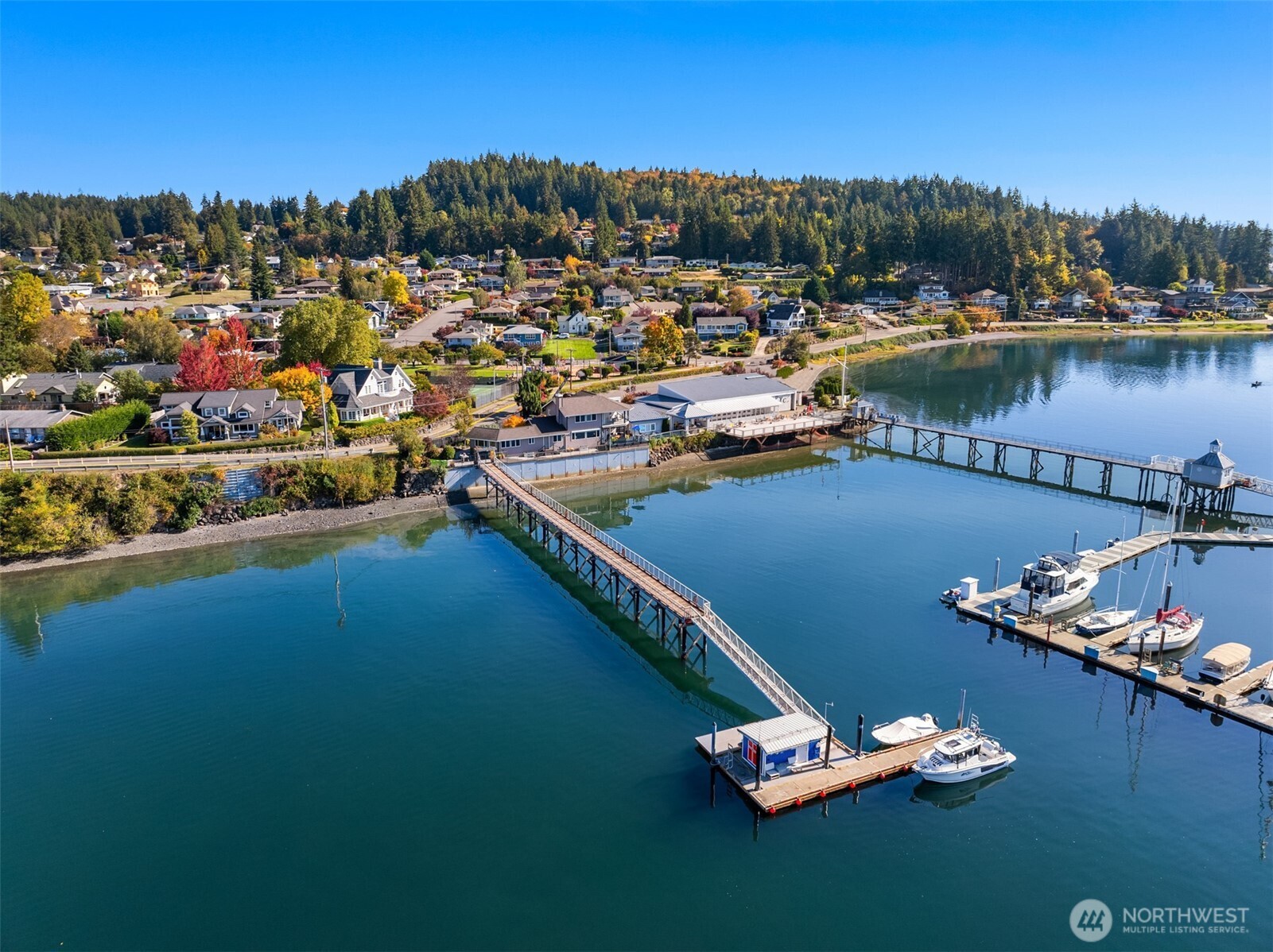 18211 Fjord Drive NE Poulsbo WA 98370