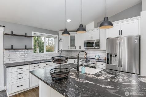 8618 74th Drive NE Marysville WA 98270