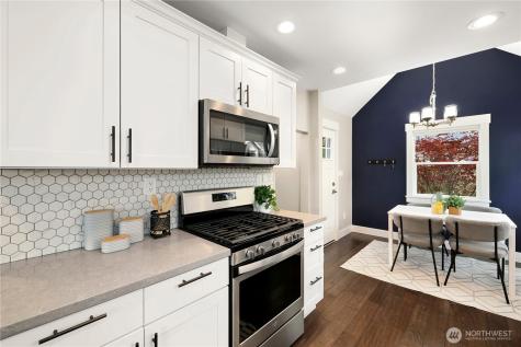 2208 Smithers Avenue S Renton WA 98055