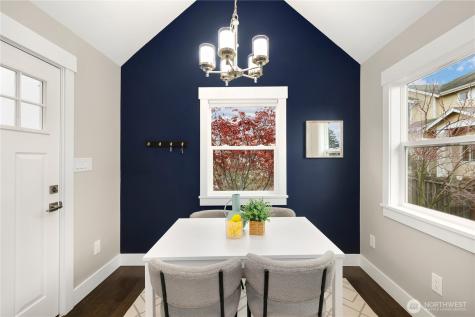 2208 Smithers Avenue S Renton WA 98055