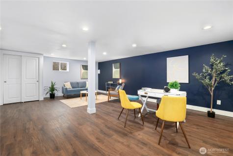 2208 Smithers Avenue S Renton WA 98055