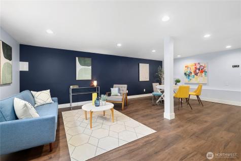 2208 Smithers Avenue S Renton WA 98055