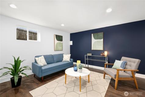 2208 Smithers Avenue S Renton WA 98055