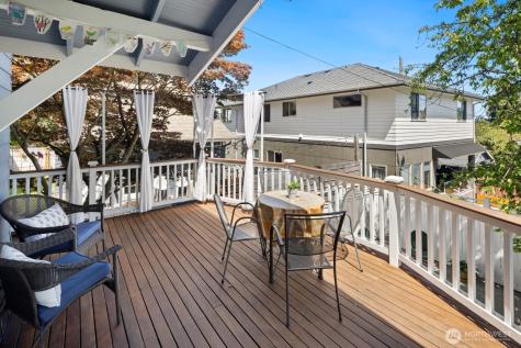 2580 5th Avenue W Seattle WA 98119
