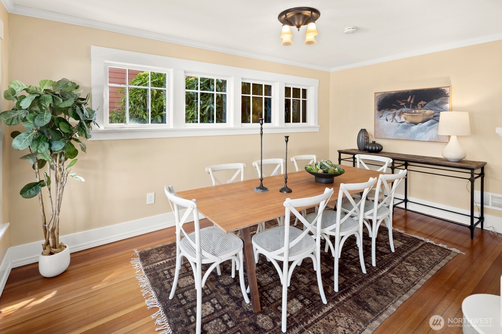 2580 5th Avenue W Seattle WA 98119