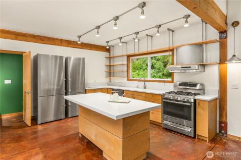 13984 Toad Holler Pl NE Bainbridge Island WA 98110