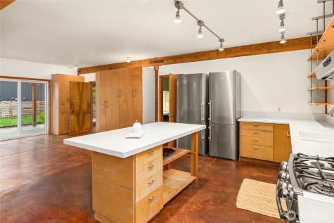13984 Toad Holler Pl NE Bainbridge Island WA 98110