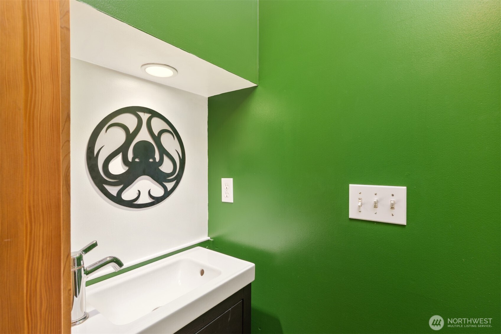 13984 Toad Holler Pl NE Bainbridge Island WA 98110