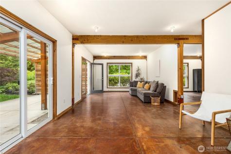 13984 Toad Holler Pl NE Bainbridge Island WA 98110
