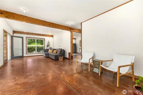 13984 Toad Holler Pl NE Bainbridge Island WA 98110