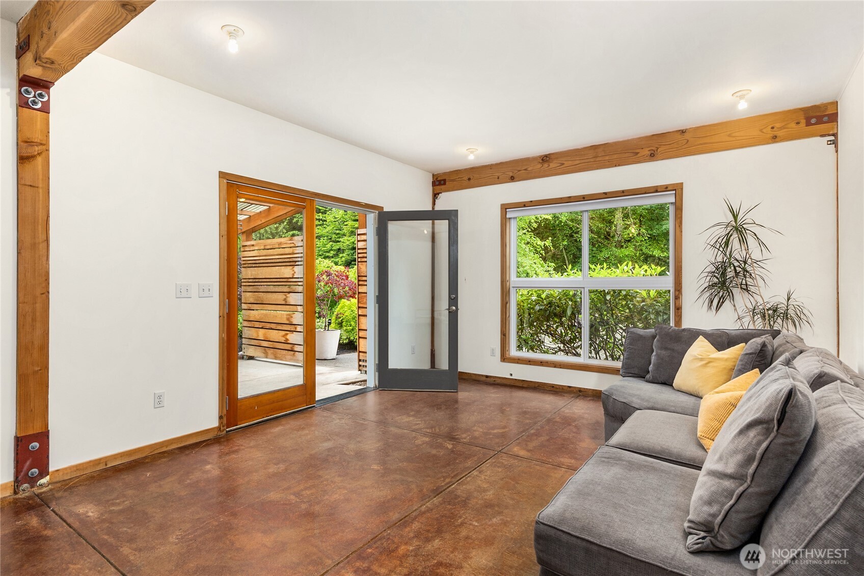 13984 Toad Holler Pl NE Bainbridge Island WA 98110