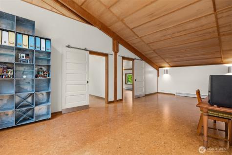 13984 Toad Holler Pl NE Bainbridge Island WA 98110