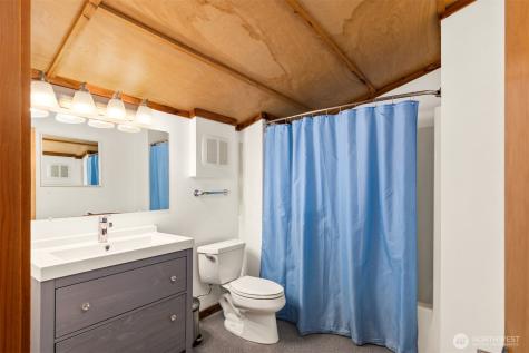 13984 Toad Holler Pl NE Bainbridge Island WA 98110