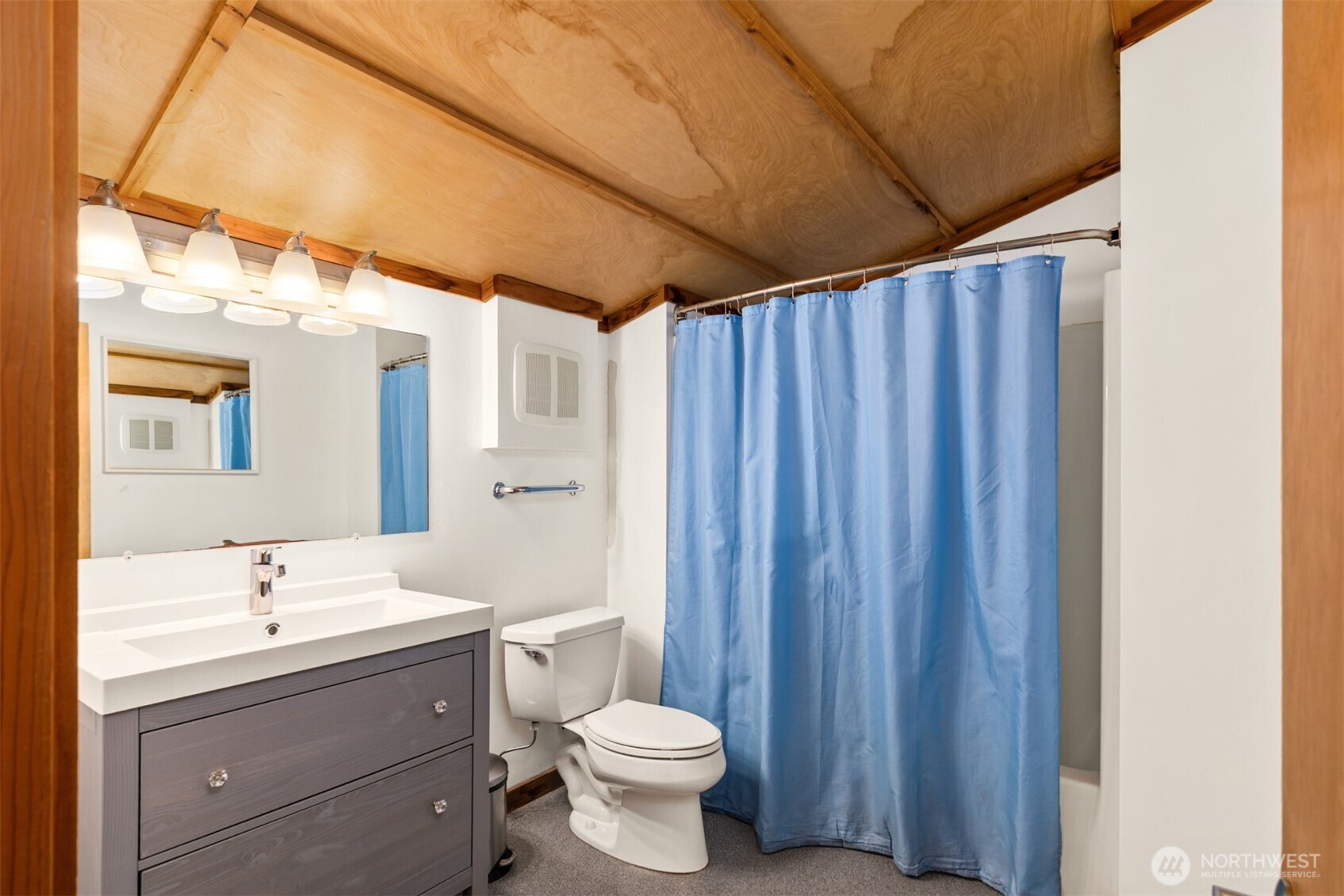 13984 Toad Holler Pl NE Bainbridge Island WA 98110