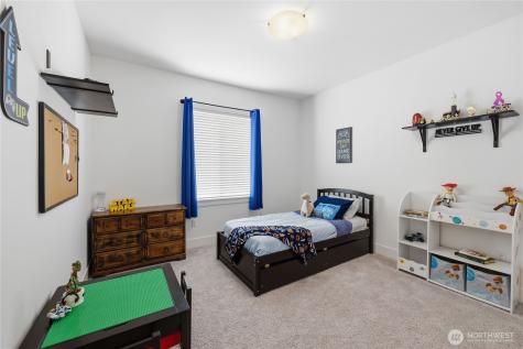 18526 Sawgrass Drive NE Poulsbo WA 98370