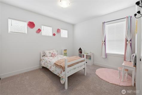 18526 Sawgrass Drive NE Poulsbo WA 98370