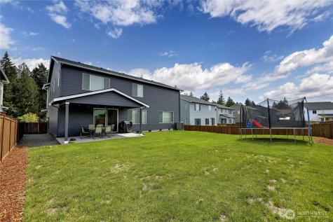 18526 Sawgrass Drive NE Poulsbo WA 98370