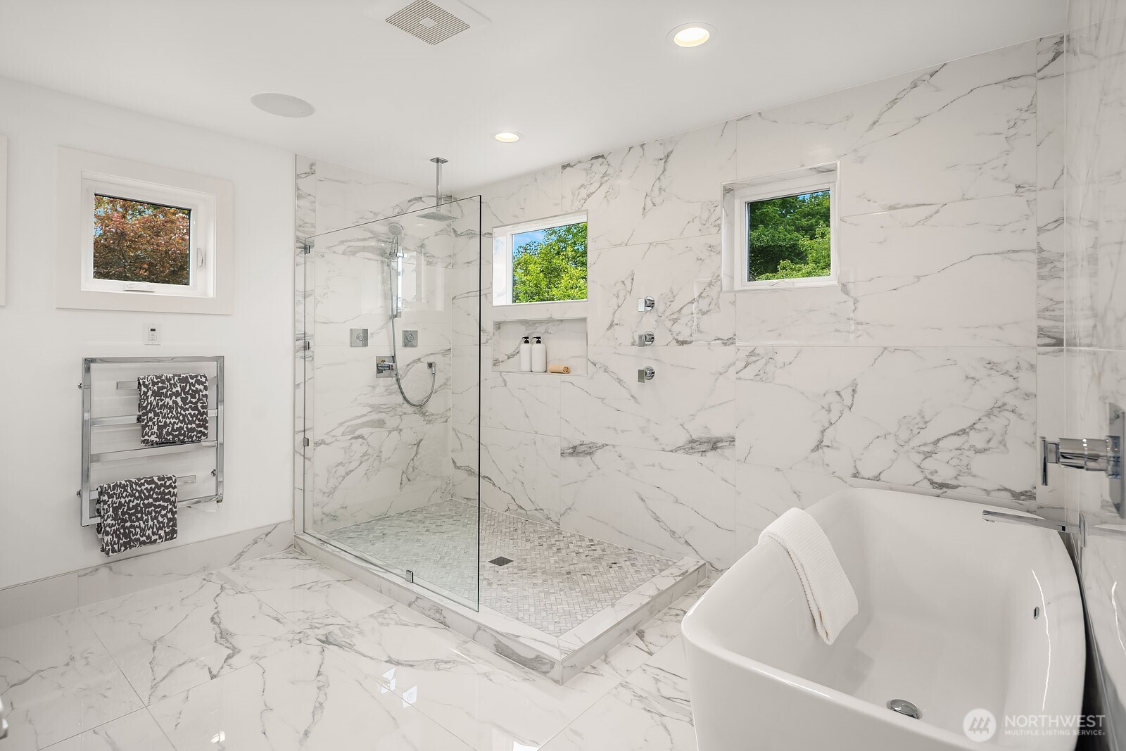 107 6th Street S Kirkland WA 98033