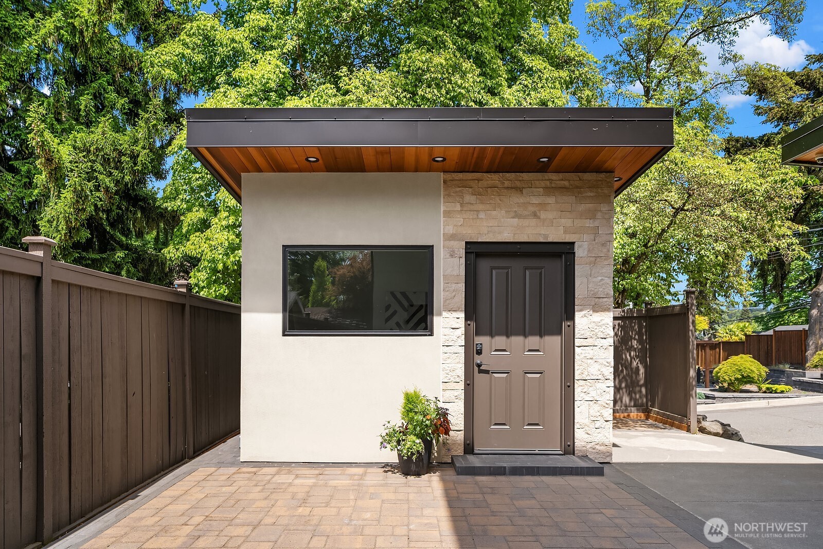 107 6th Street S Kirkland WA 98033