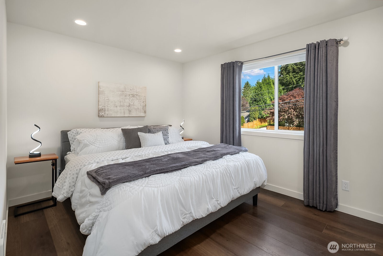 107 6th Street S Kirkland WA 98033