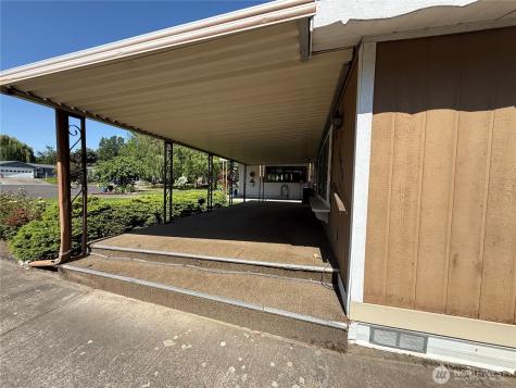 1026 SE Dove Lane College Place WA 99324