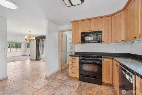 1630 Danner Lane NE Lacey WA 98156