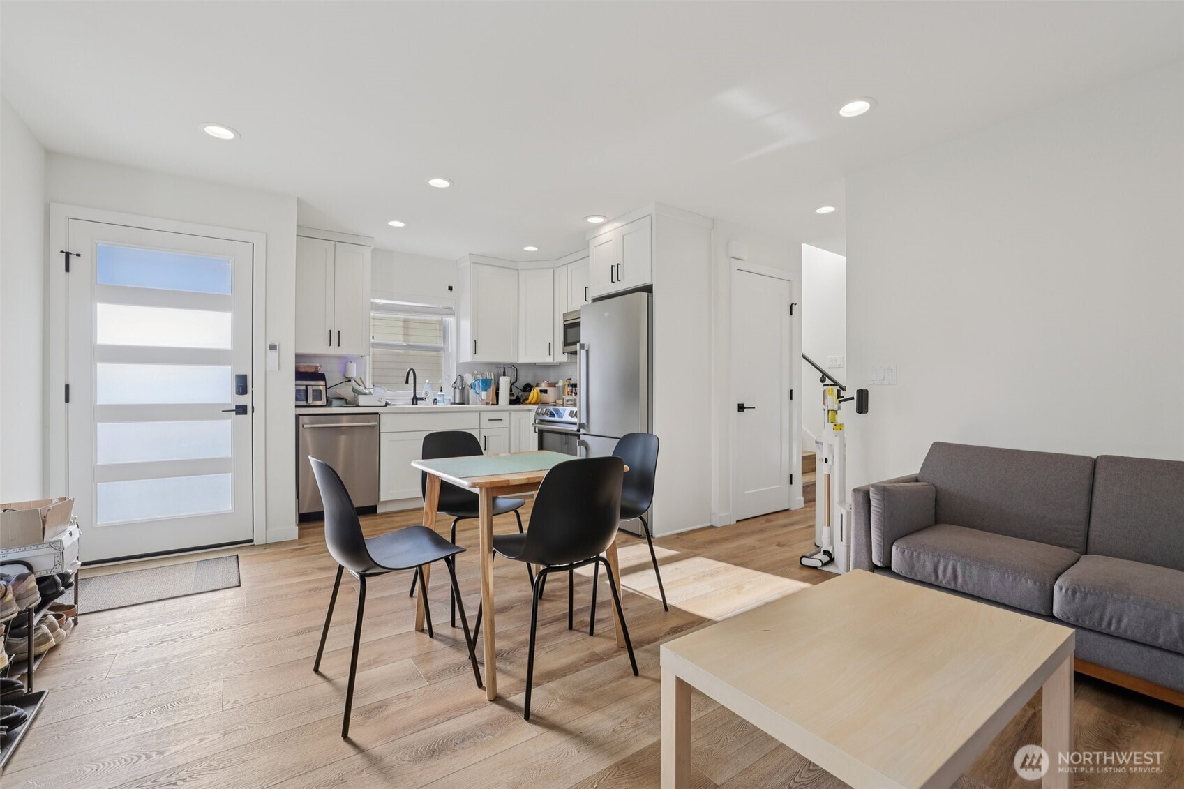 5230 16th Avenue NE Seattle WA 98105