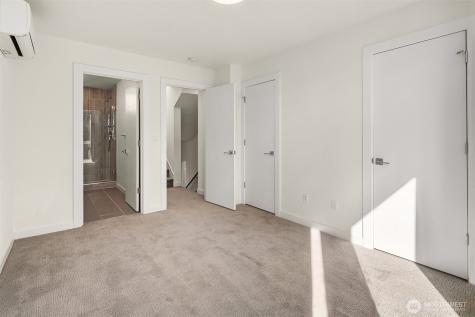 8507 16th Avenue NW Seattle WA 98117