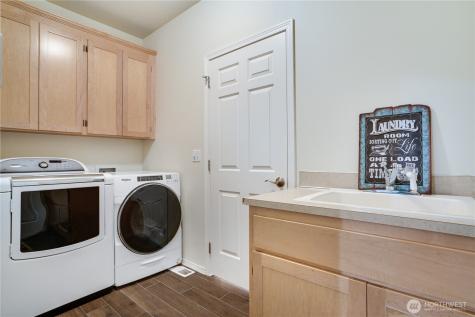 18306 92nd Avenue E Puyallup WA 98375