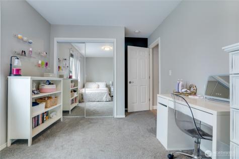 18306 92nd Avenue E Puyallup WA 98375