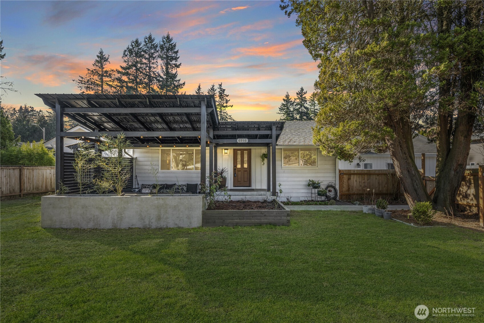6916 Beverly Lane Everett WA 98203
