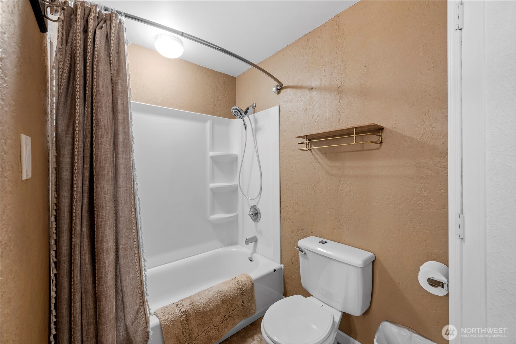 6916 Beverly Lane Everett WA 98203