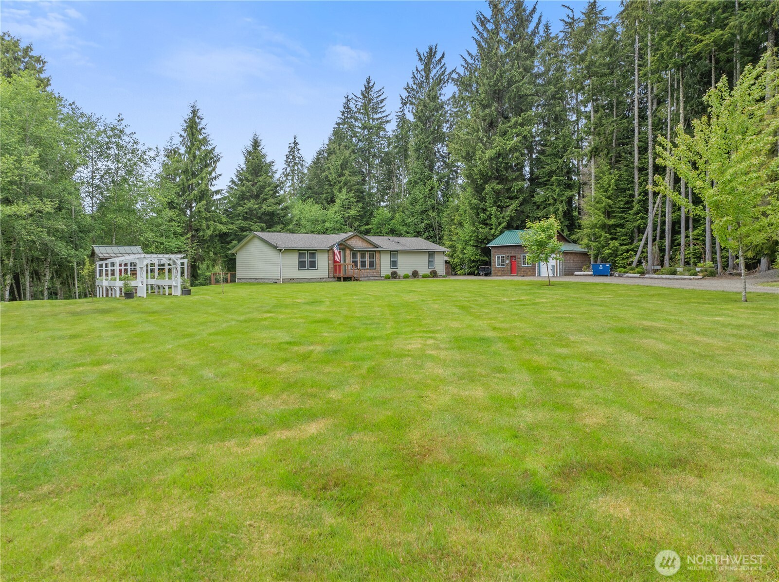 132 River Park Road Forks WA 98331